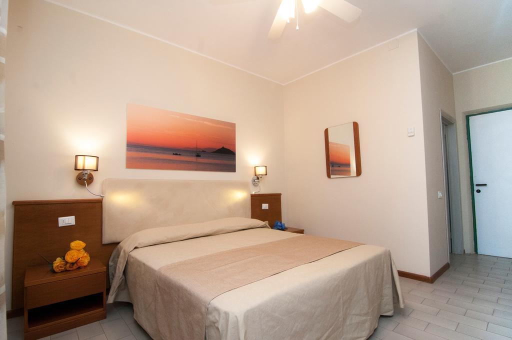 Hotel Marelba Cavo Extérieur photo